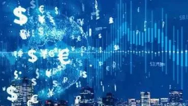 Símbolos de moedas sobre uma cidade à noite com gráficos financeiros.